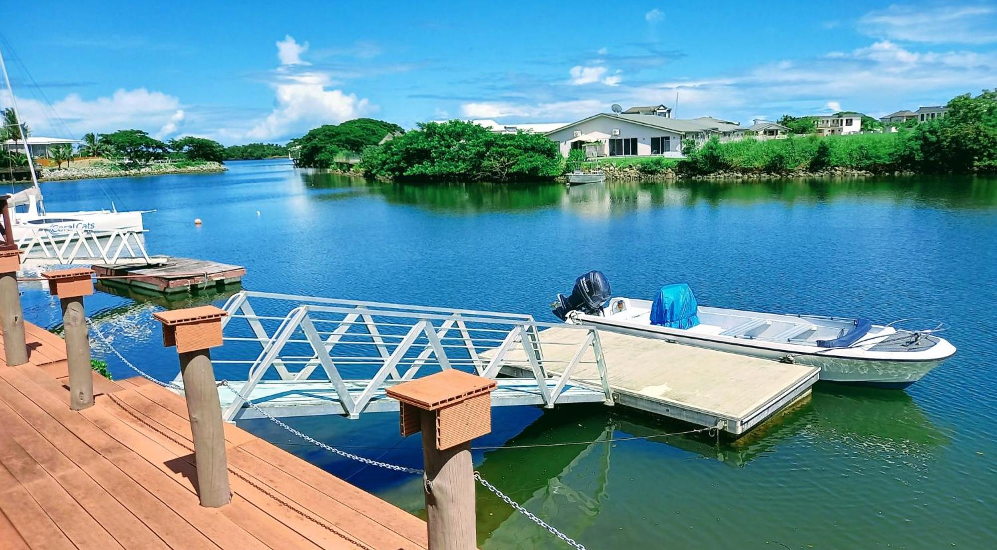 Waterfront Sunset Apartment นาดี ภายนอก รูปภาพ