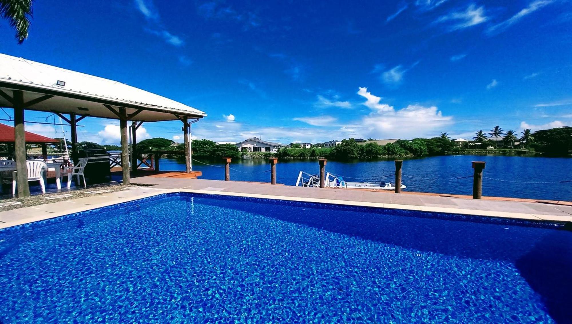 Waterfront Sunset Apartment นาดี ภายนอก รูปภาพ